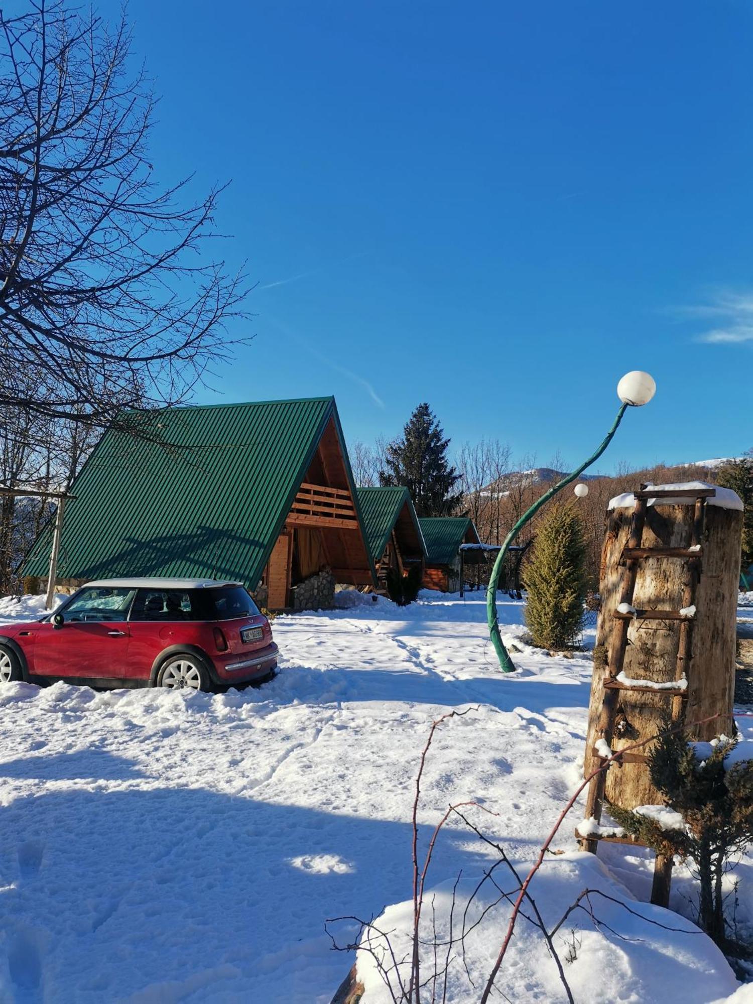 Gazela Bungalov 1 Mojkovac Bagian luar foto